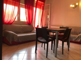 Bilocale fronte mare cod.: AFF-108