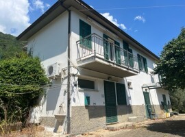 Bifamigliare negli ulivi cod.: 304